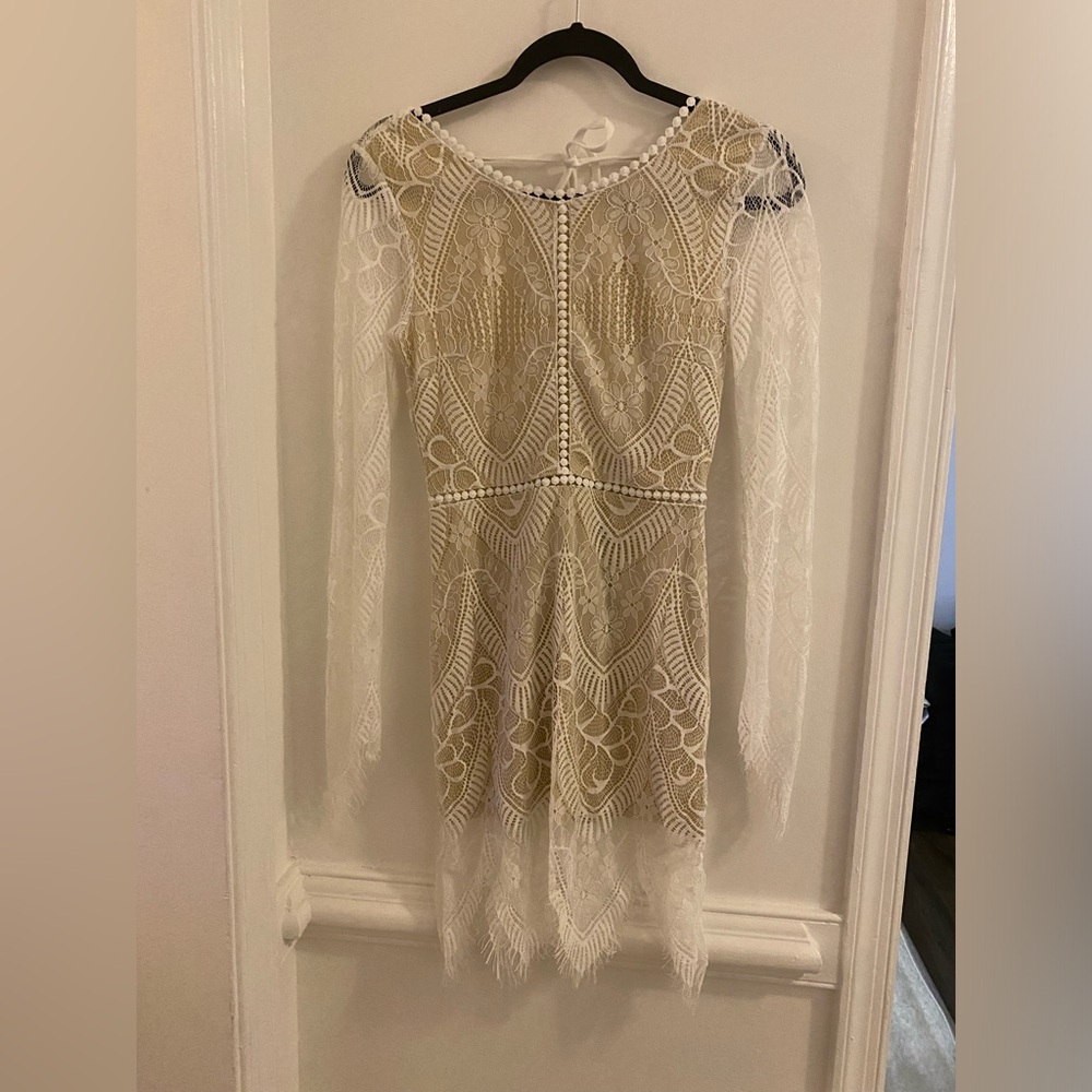 Nasty Gal White Eyelash Lace Long Sleeve Dress - Picture 2 of 7
